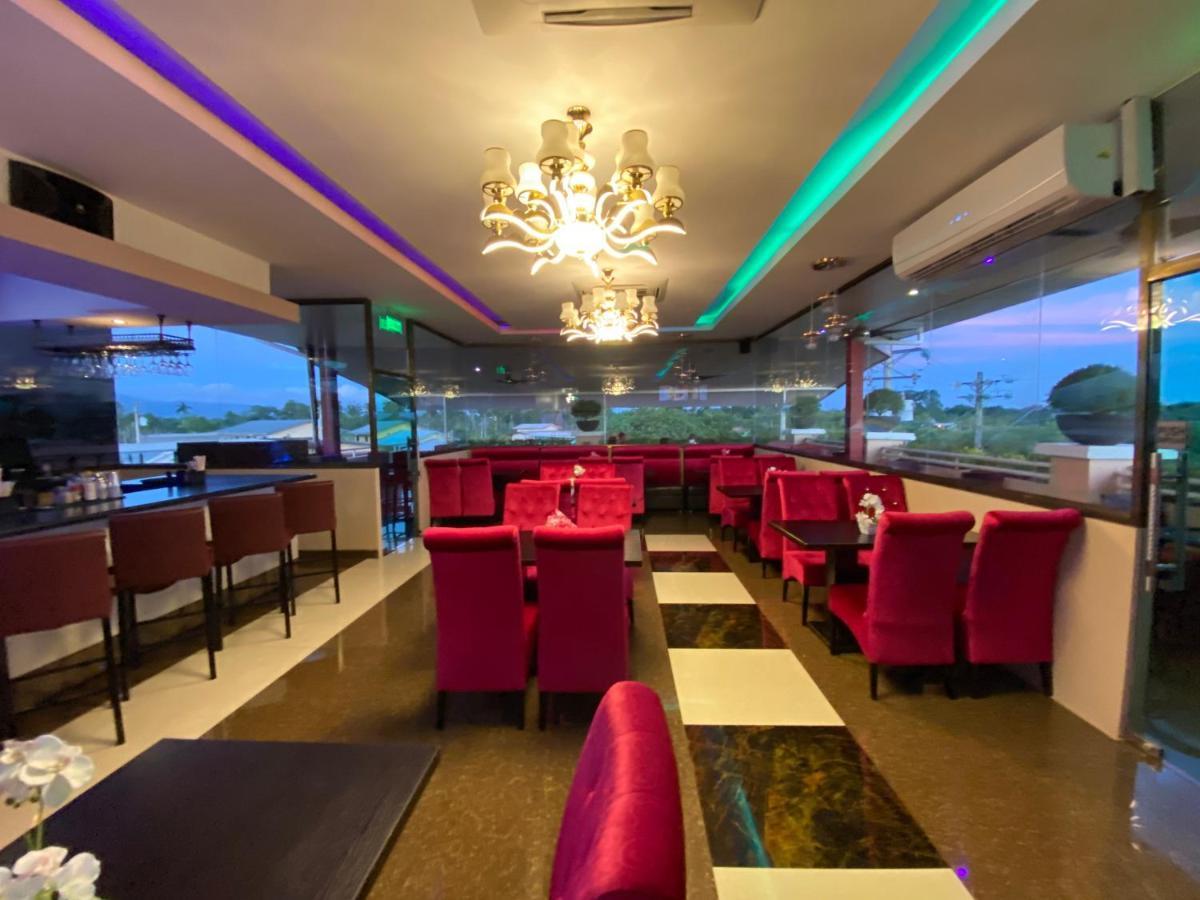 Grand Diamond Hotel Trinidad Piarco Luaran gambar
