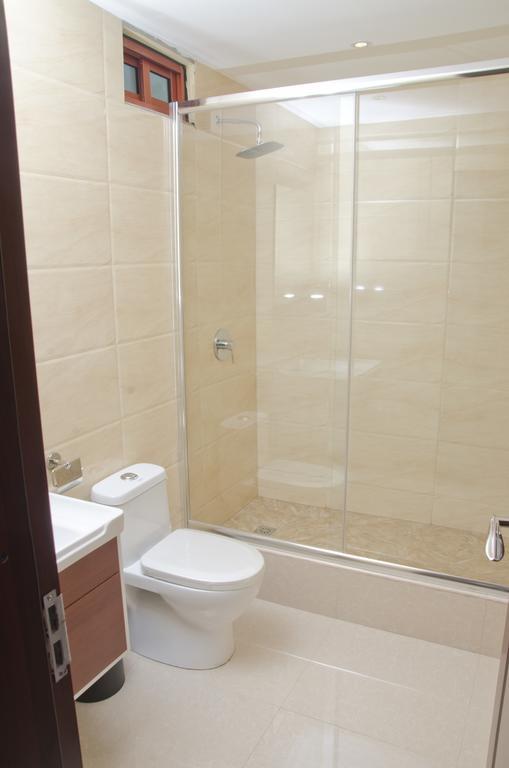 Grand Diamond Hotel Trinidad Piarco Luaran gambar